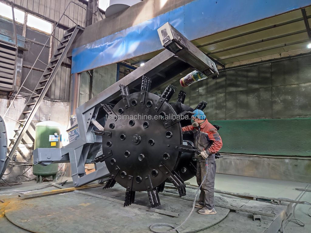 1200-3000mm Tipo de roda Resíduo de soja / caules de milho Máquina de compostagem Turner