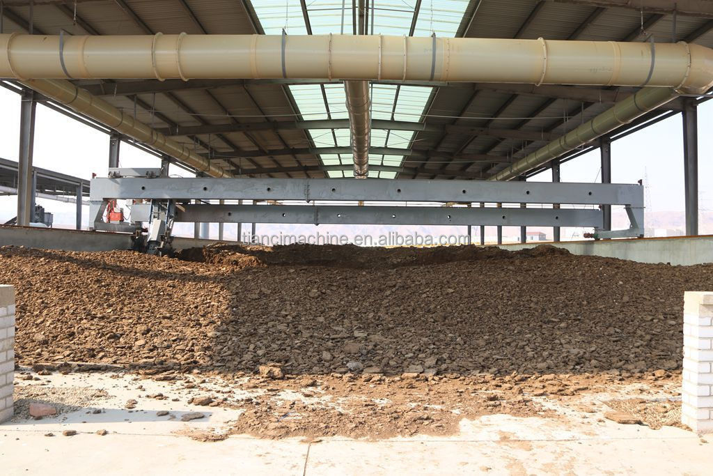 Fermentação de resíduos orgânicos de alta capacidade Equipamento de composto Tipo de roda Turner de composto
