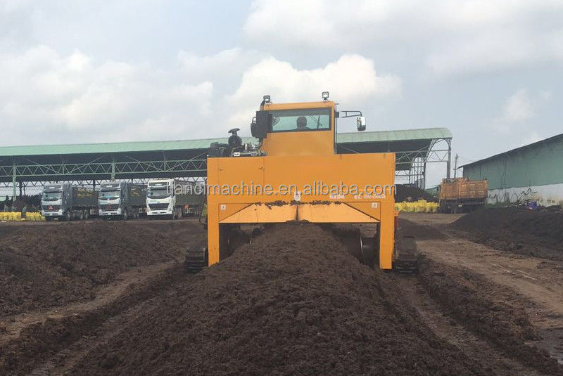 Máquina de transformação de composto de tipo cravador a diesel 500-1800m3/h Processador de fermentação de estrume orgânico