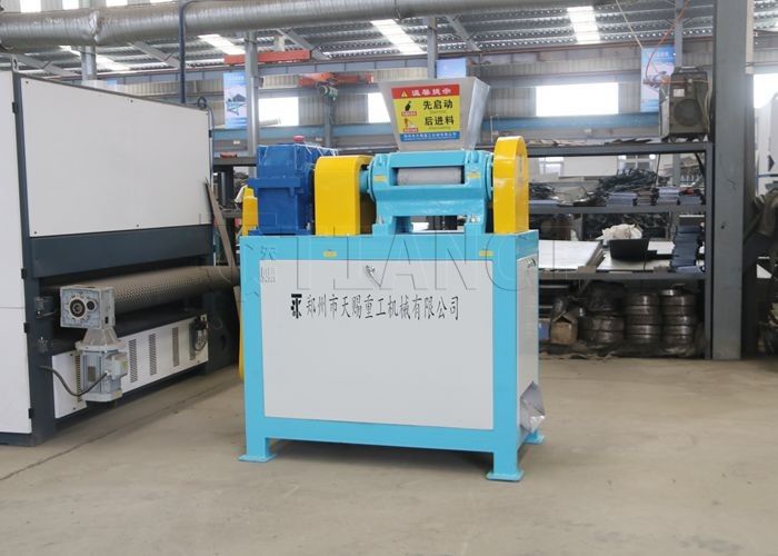 Linha de produção de granulação de esterco Linha de produção de granulador de pressão de cloreto de amónio fertilizante de rolos duplos