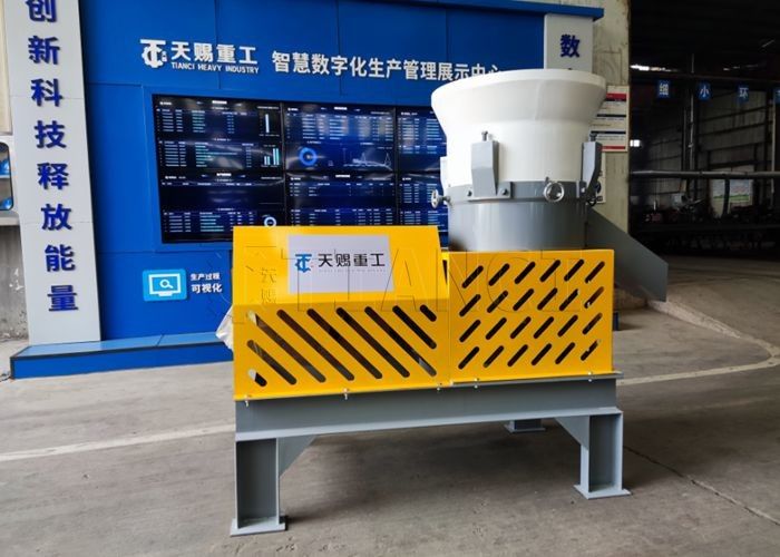 Máquina de fabricação de pellets de madeira Linha de produção de granuladores de estrume de gado e aves de capoeira Equipamento de produção de fertilizantes orgânicos