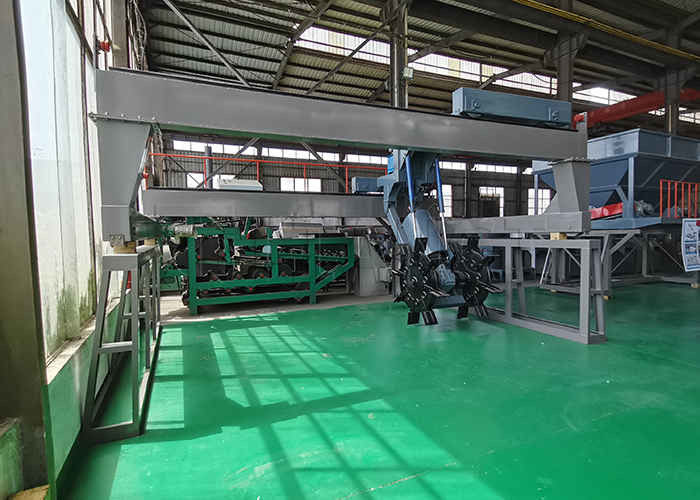 Fermentação de resíduos animais Compost Roda de máquina Tipo de compost Turner Para estrume animal