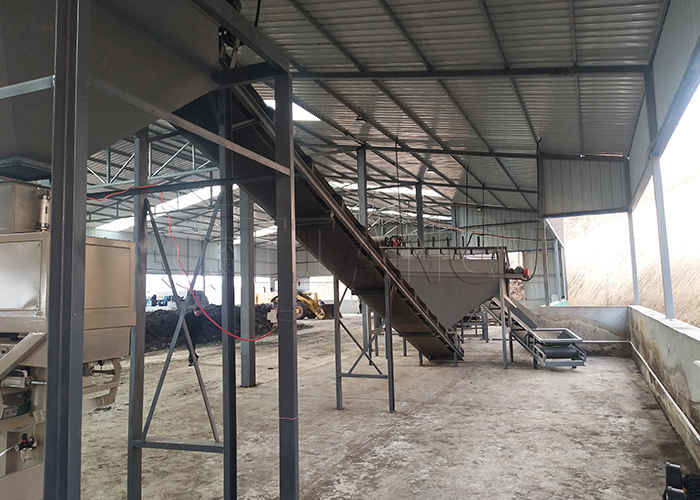 Máquina de fabricação de fertilizantes orgânicos de composto Pó Linha de produção de fertilizantes para esterco de frango