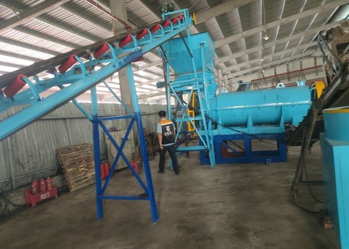 Linha de produção de grânulos de máquinas de fabricação de estrume de gado e aves de capoeira Linha de produção de granuladores de fertilizantes orgânicos