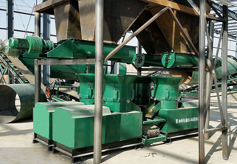 Linha de produção de granulador de bentonita DAP Fertilizer Making Machine Flat Die Granulator
