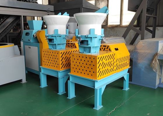 Equipamento de fabrico de fertilizantes para esterco de frango